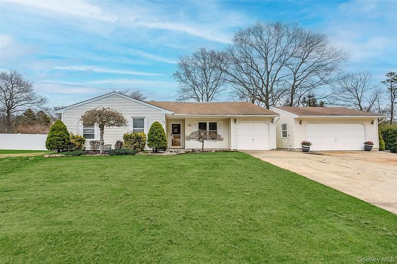 35 Timber Trail Lane