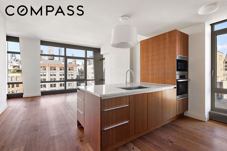 35 West 15th Street #11E