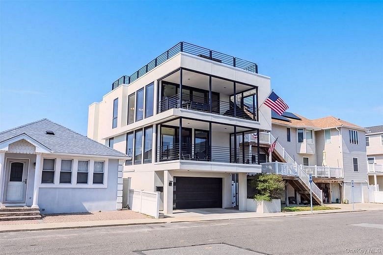35 Wyoming Avenue