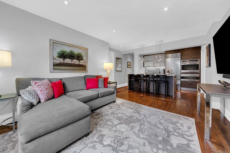 350 Bleecker Street #4VW