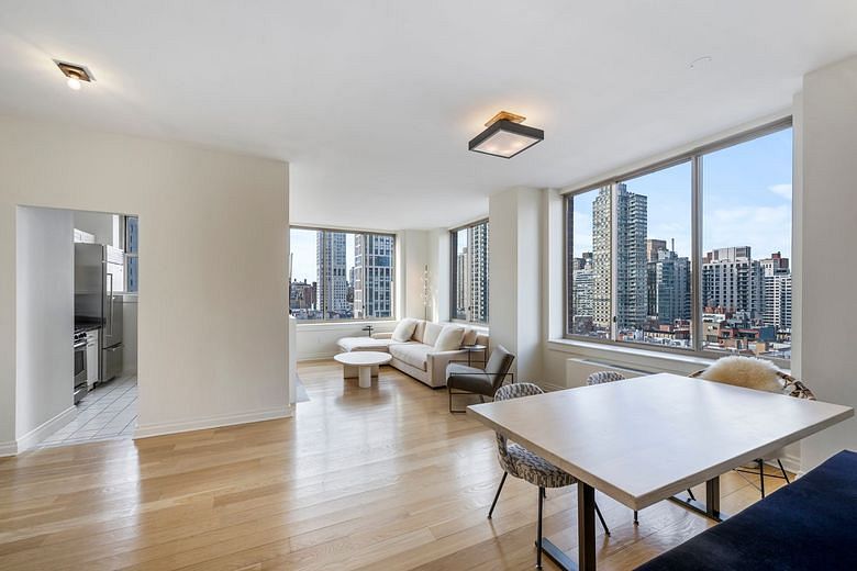 350 East 82nd Street #15A