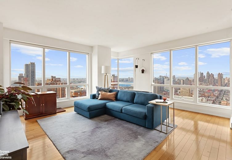 350 West 42nd Street #44B