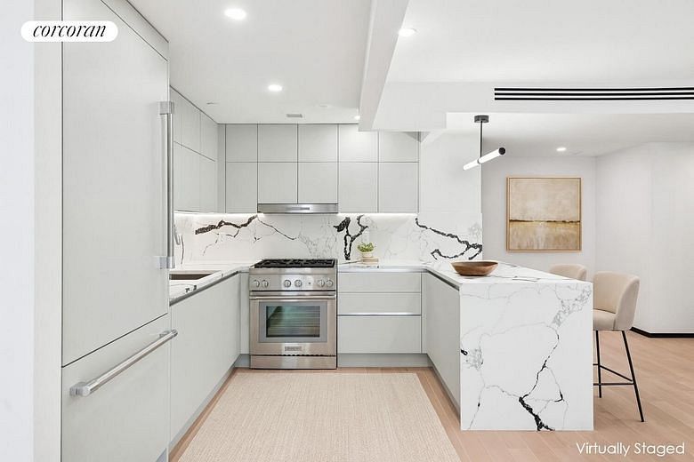 350 West 44th Street #204