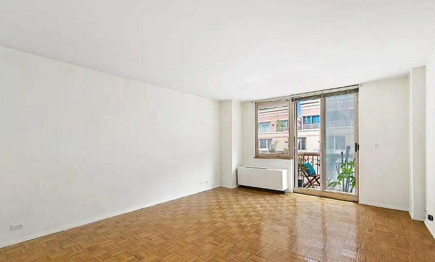 350 West 50th Street #4B