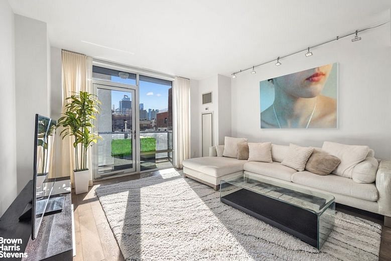 350 West 53rd Street #6J