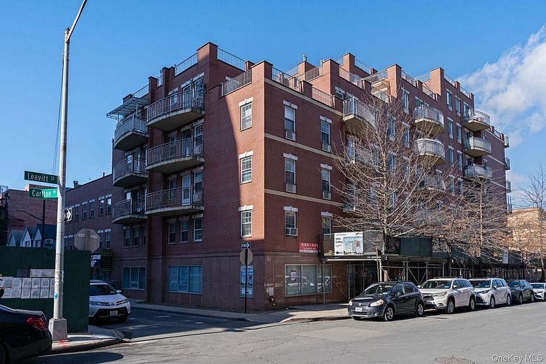 3506 Leavitt Street #3I
