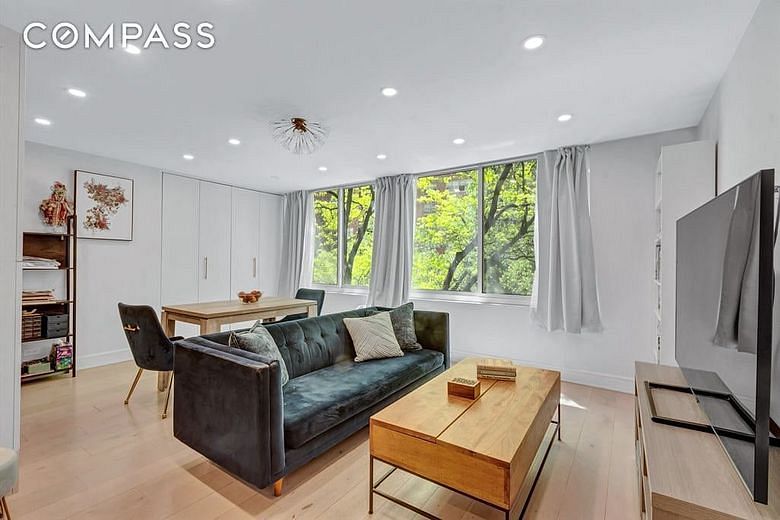 353 East 72nd Street #3CD