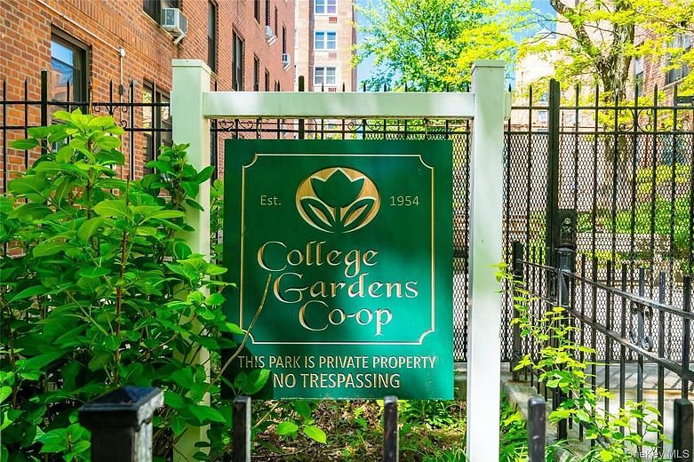3535 Kings College Place #3G