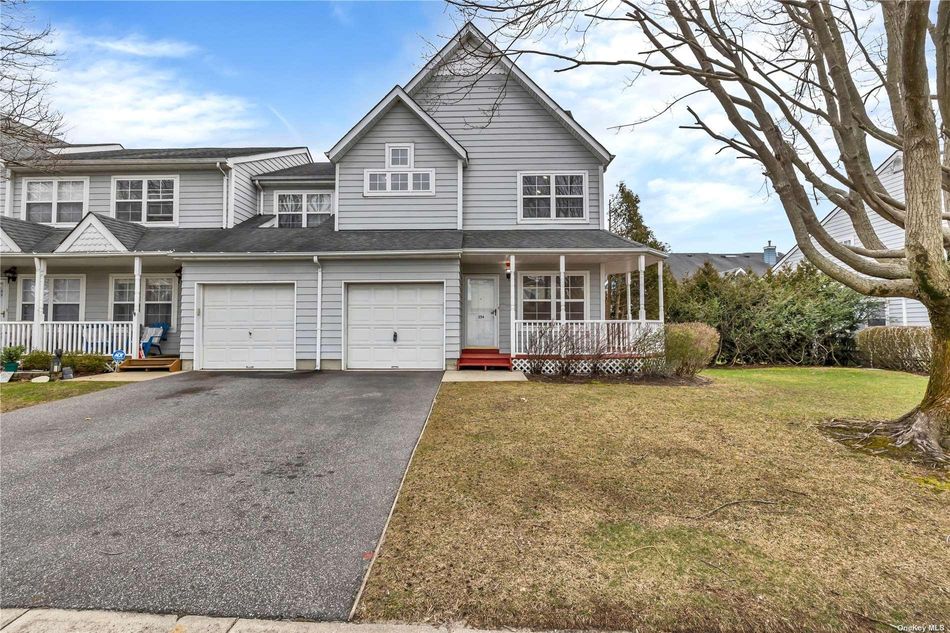 Image 1 of 36 for 354 Smith Street in Long Island, Central Islip, NY, 11722