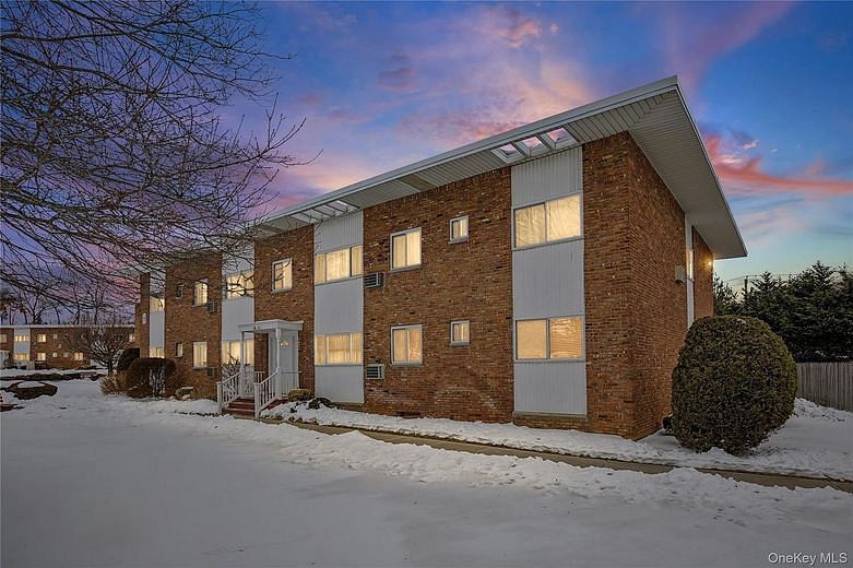 355 Route 111 Bldg 4 #23