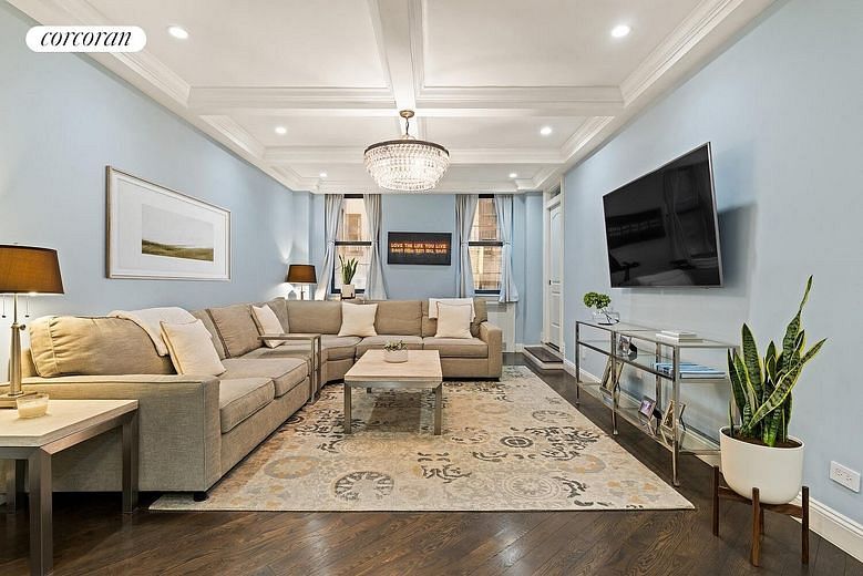 357 West 55th Street #2G