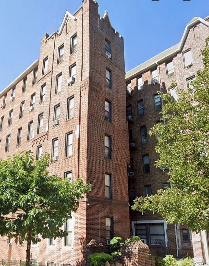 36-20 168 street street #3I