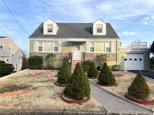 Image 1 of 36 for 36 Canterbury Road in Westchester, Yonkers, NY, 10704