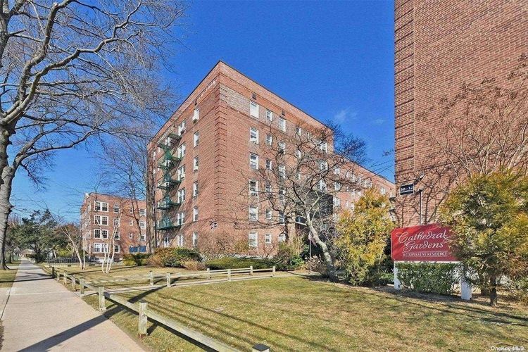 Image 1 of 7 for 36 Cathedral Avenue #3C in Long Island, Hempstead, NY, 11550