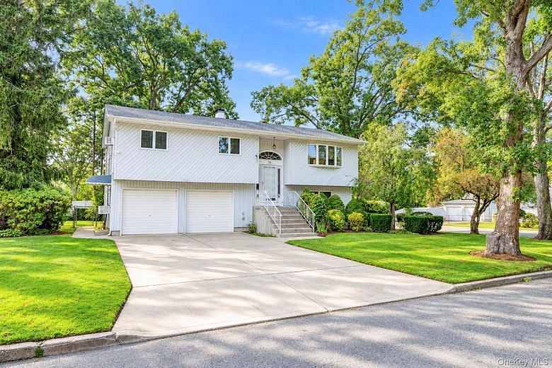 36 Deer Park Boulevard