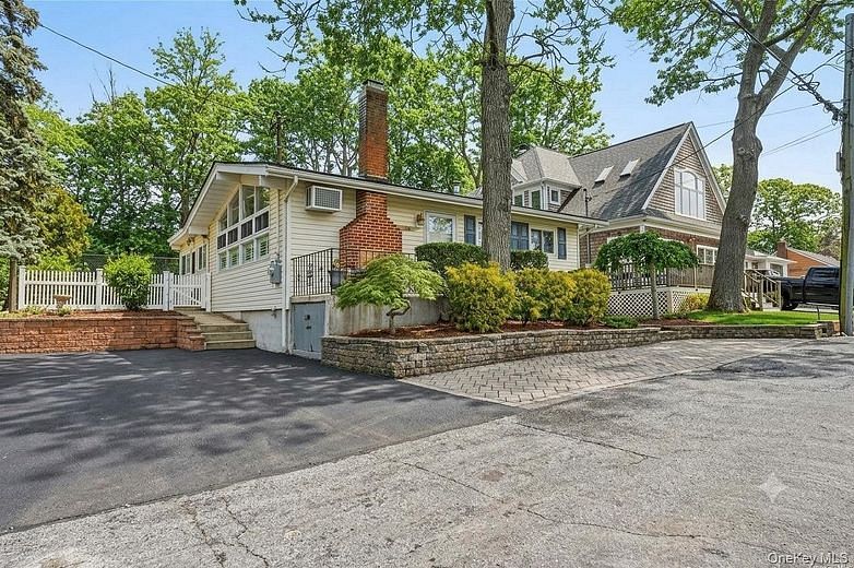 36 Oak Lane