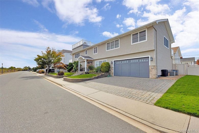 36 Prescott St