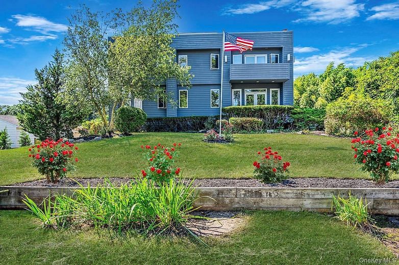 36 Roosevelt Boulevard