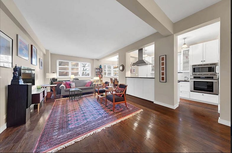 36 Sutton Place South #MAISONETTE