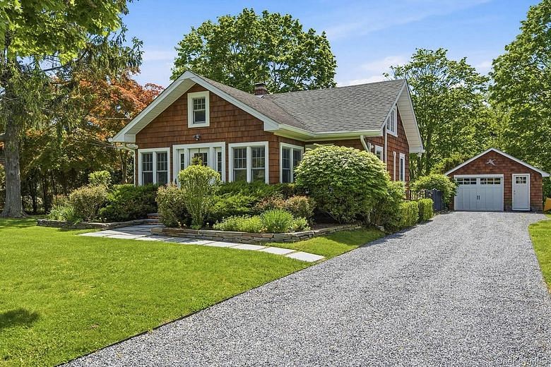 36 Watchogue Avenue