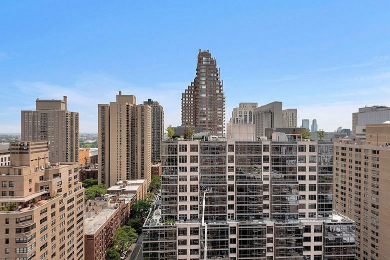 360 East 72nd Street #C2603