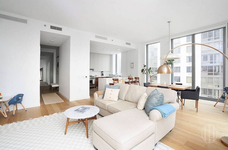 360 East 89th Street #22A