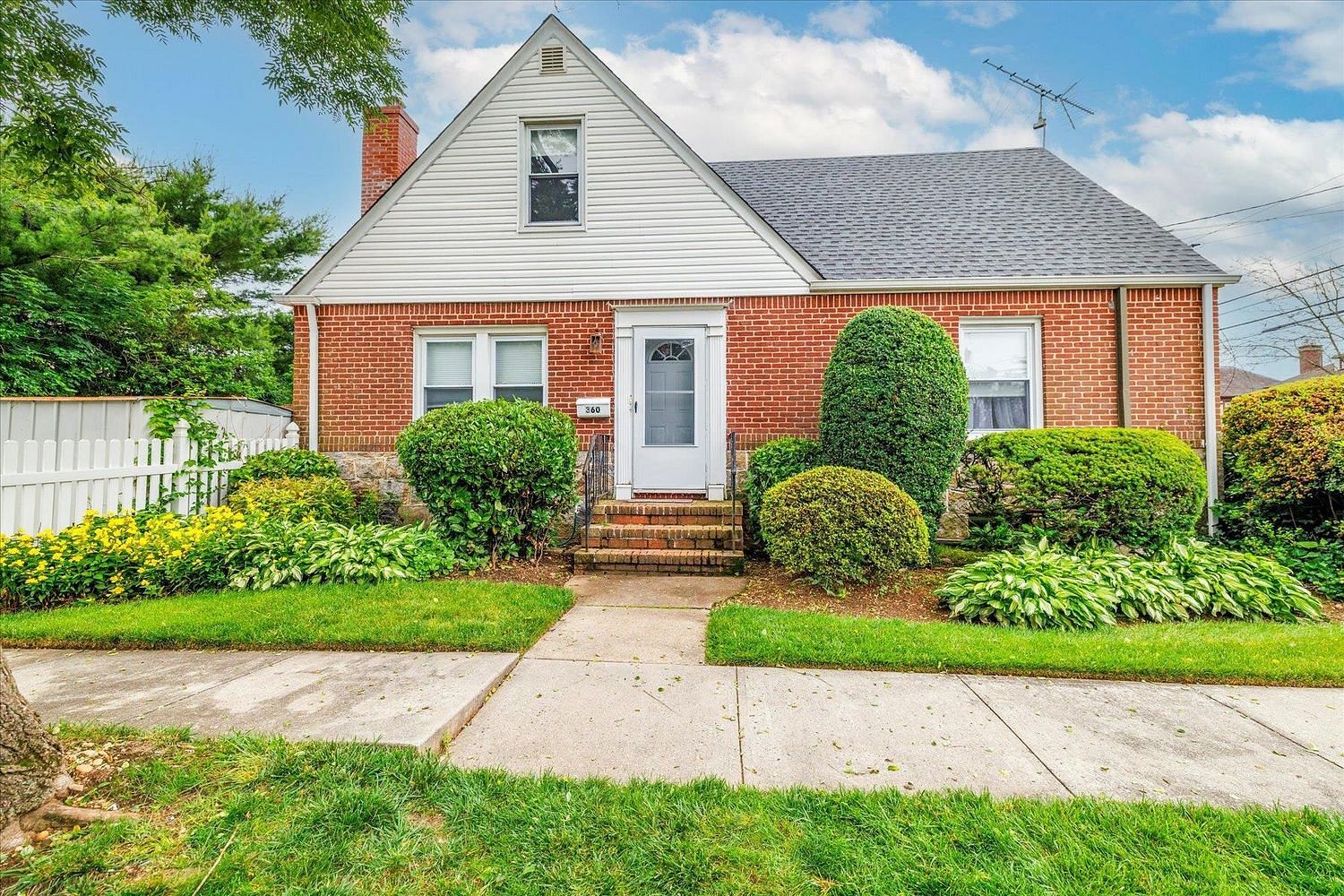 Image 1 of 24 for 360 Foch Boulevard in Long Island, North Hempstead, NY, 11501