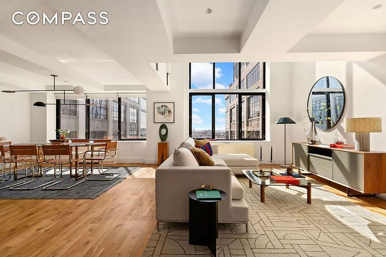 360 Furman Street #1041/1042