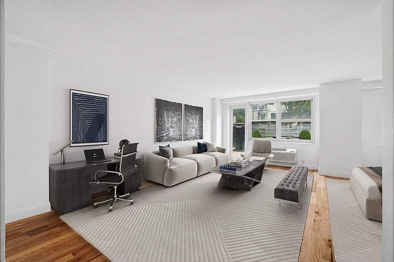 360 West 22nd Street #1R