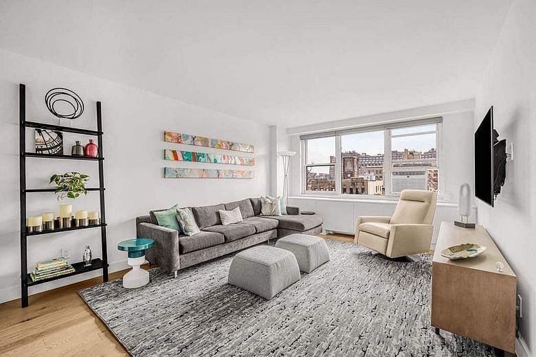 360 West 22nd Street #8PR