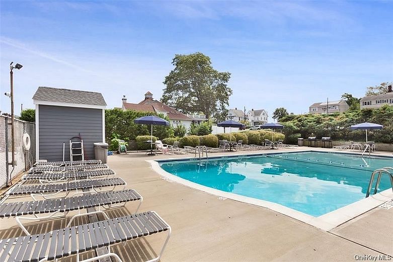 360 Westchester Avenue #622