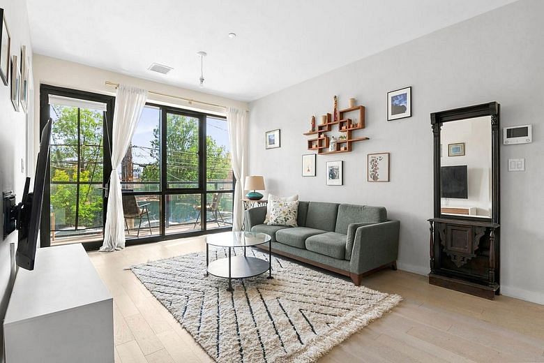 362 Van Brunt Street #1D