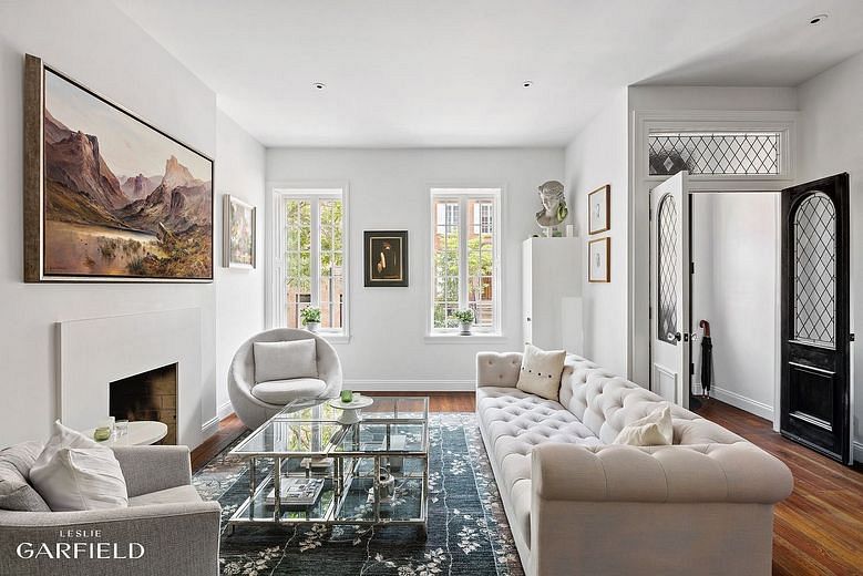 362 West 19th Street