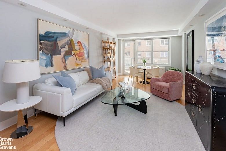 363 East 76th Street #14A