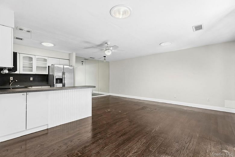 364 Woodland Court