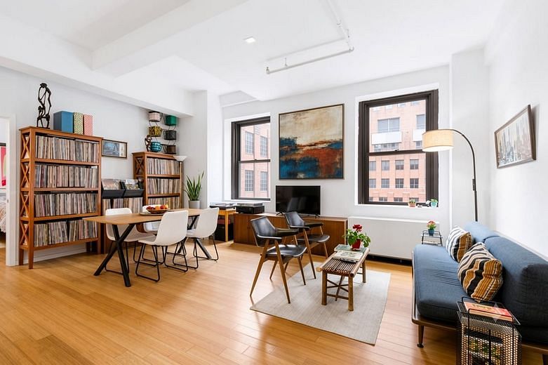 365 Bridge Street #8O