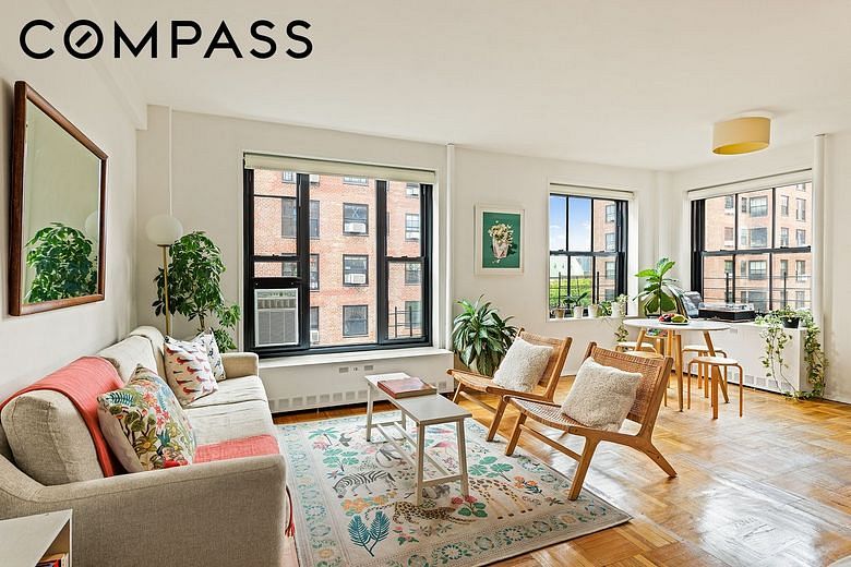 365 Clinton Avenue #10E