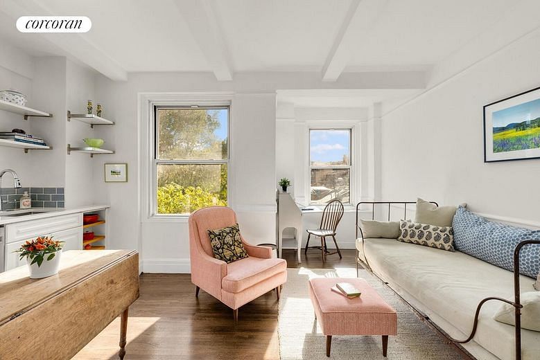 365 West 20th Street #7A