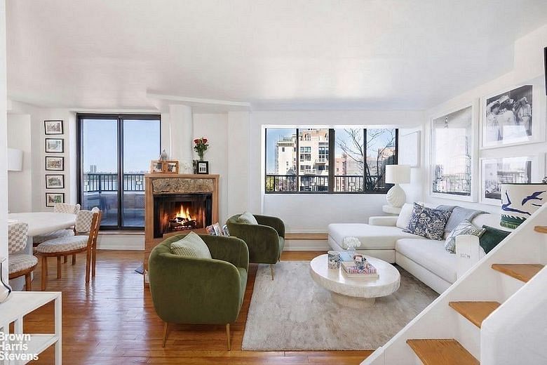 366 West 11th Street #10EF