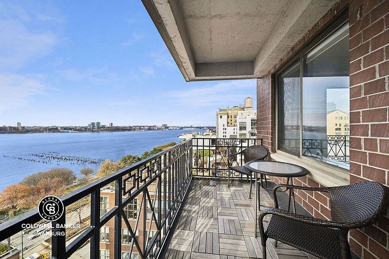 366 West 11th Street #PHF