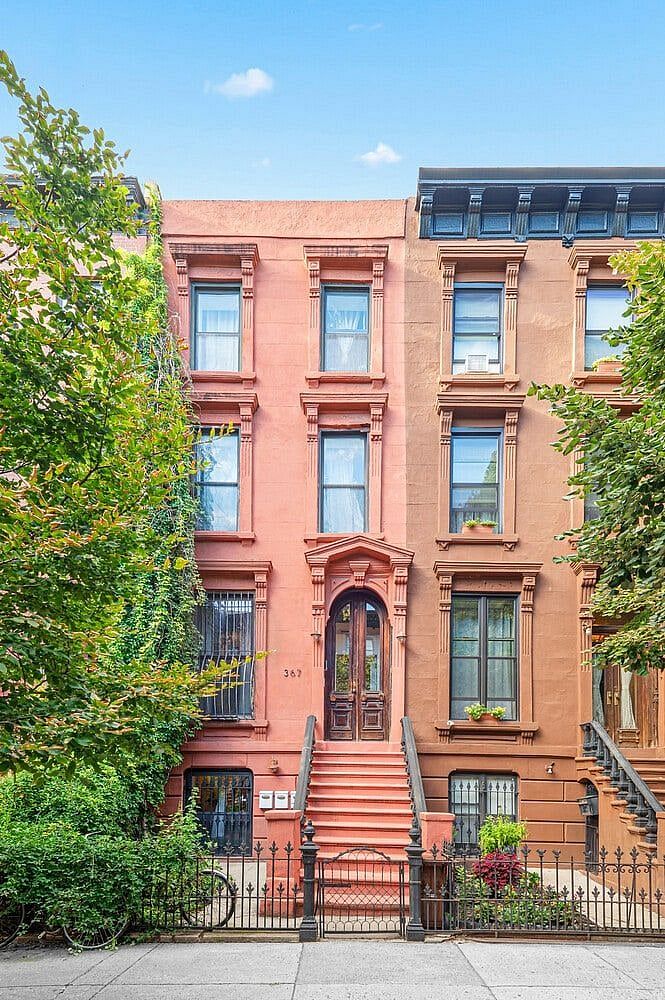 367 Jefferson Avenue
