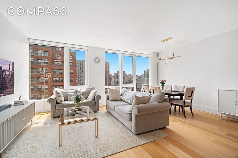 368 Third Avenue #11AA