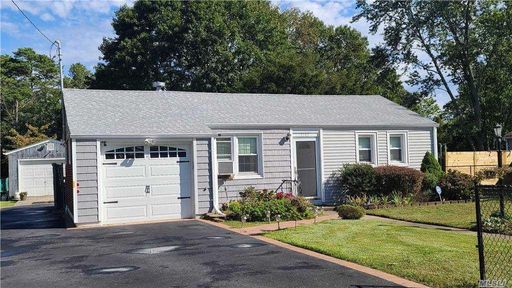 Image 1 of 6 for 1705 N Thompson in Long Island, Bay Shore, NY, 11706