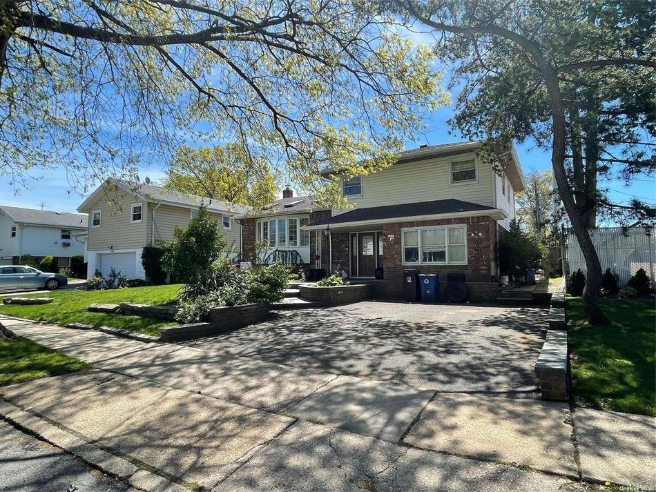 Image 1 of 25 for 548 Meryl Drive in Long Island, Westbury, NY, 11590
