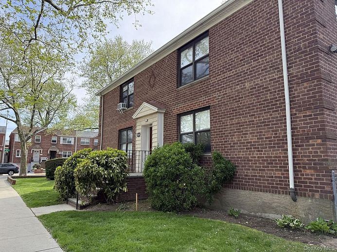 37-16 191st Street #152