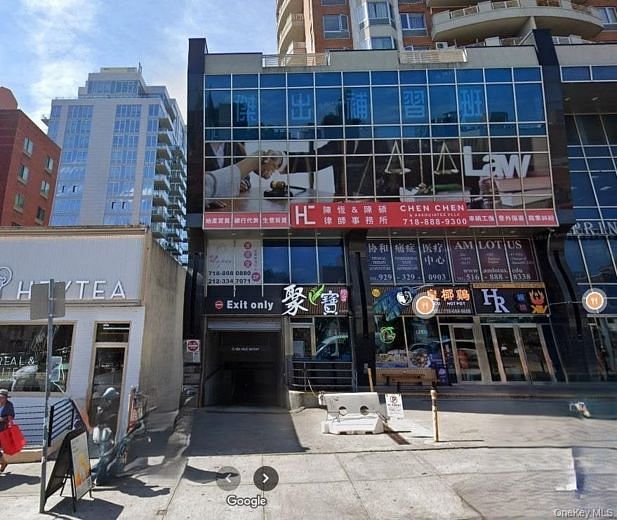 37-20 Prince Street #4B