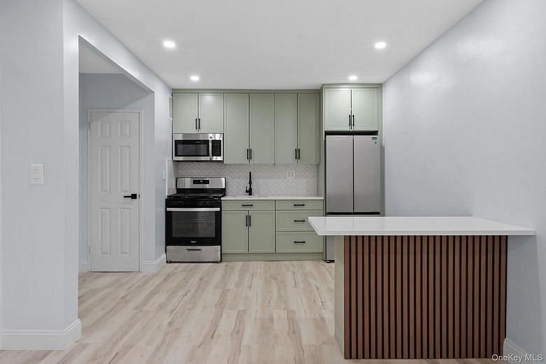 37-26 87th Street #6C