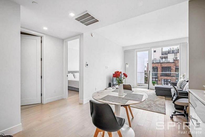 37-34 33rd Street #7E