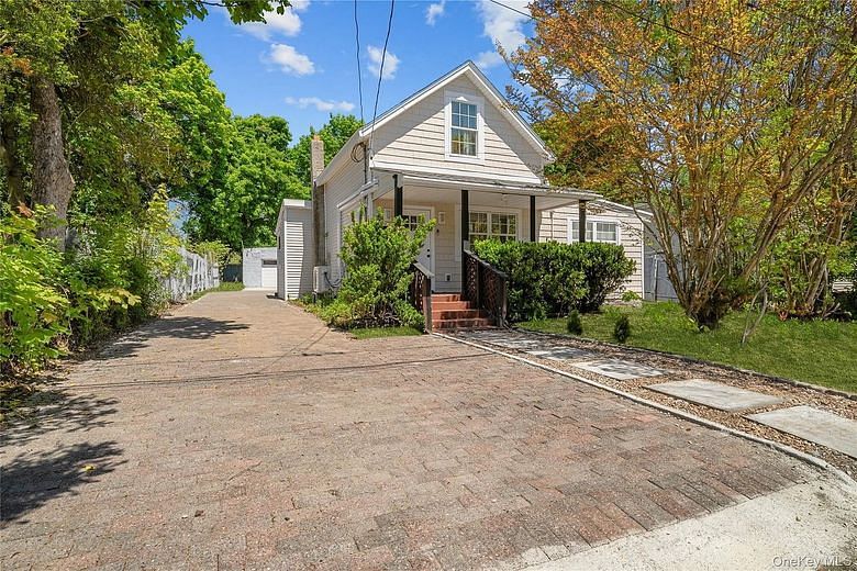 37 Hoffman Drive