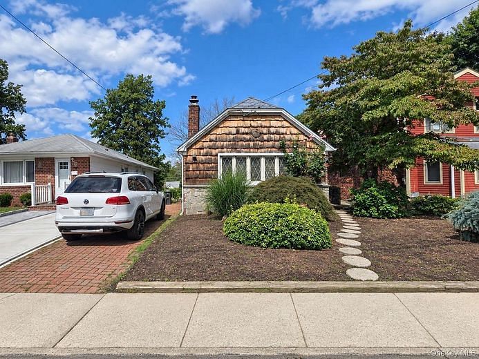 37 Marino Avenue
